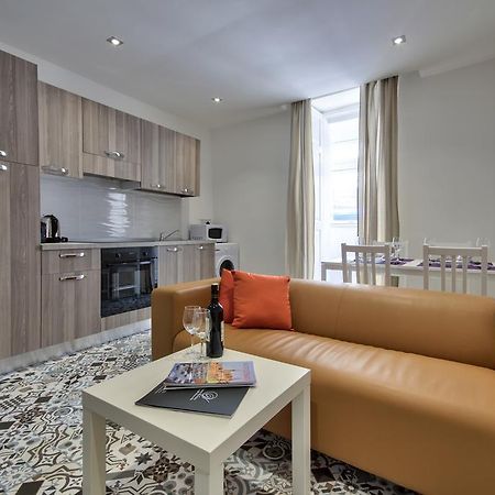 Central Valletta Two Bedroom Apartment Exteriör bild