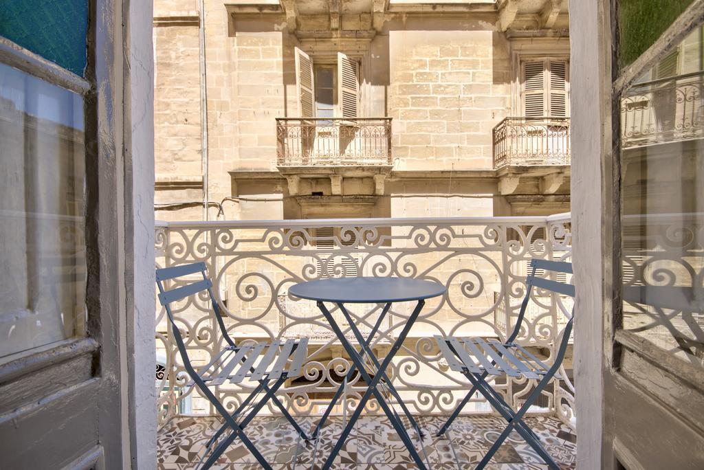 Central Valletta Two Bedroom Apartment Exteriör bild