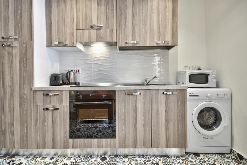 Central Valletta Two Bedroom Apartment Exteriör bild